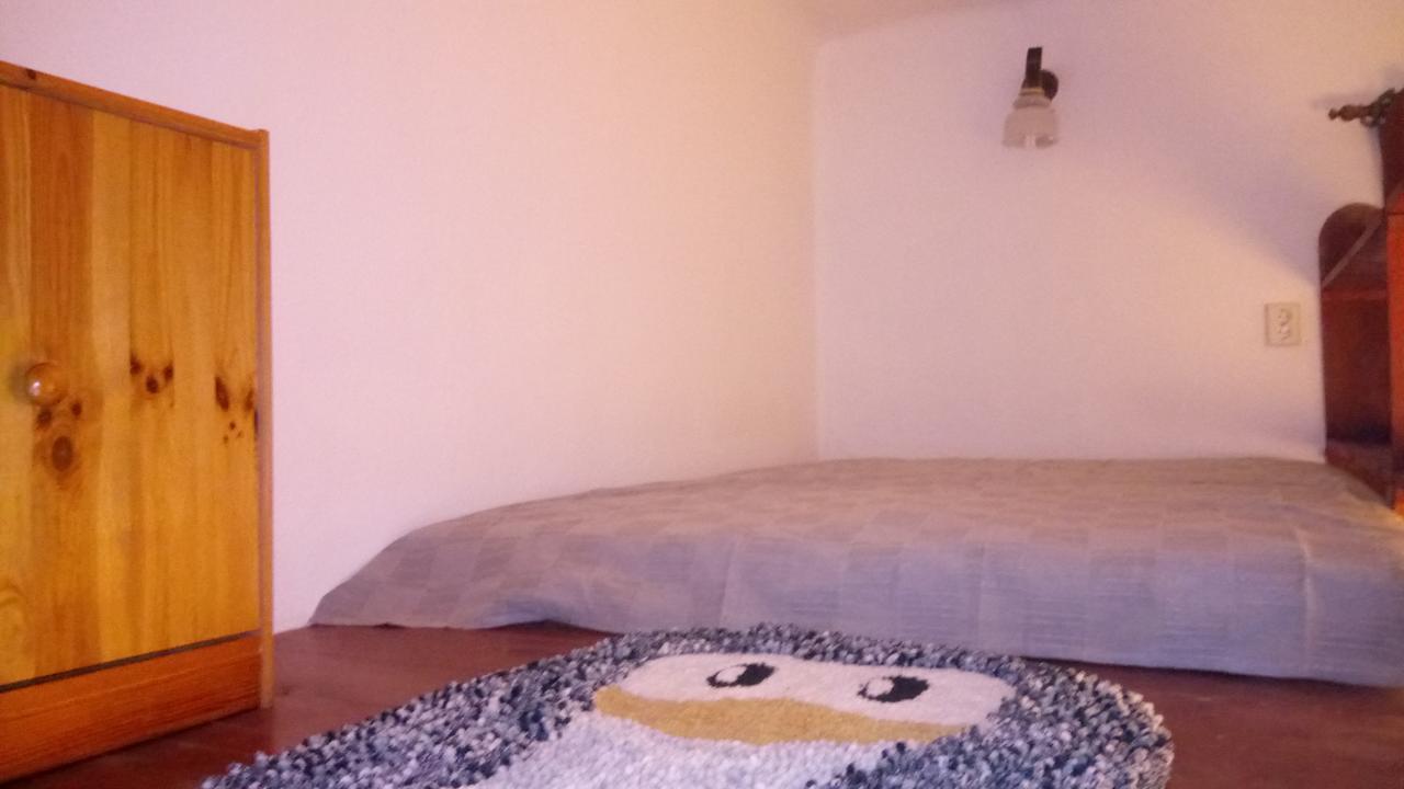 Jázmin Apartman Apartamento Pécs Exterior foto